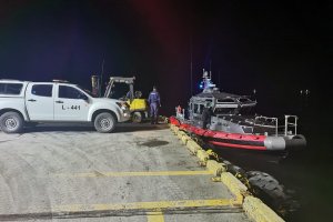 Autoridad Marítima desplegó operativo de evacuación médica desde Puerto Edén Autoridad Marítima desplegó operativo de evacuación médica desde Puerto Edén