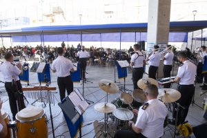 Banda de Músicos de la IV Zona Naval realizó intervención en homenaje a personal de salud en Iquique