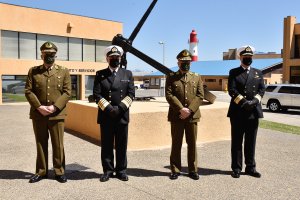 Armada y Carabineros de Chile firman convenio de colaboración en materias investigativas