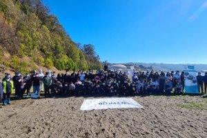 Capitanía de Puerto de Talcahuano participó en limpieza de playa el Morro