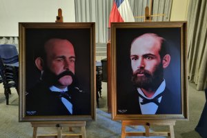 Reconocido artista peruano dona cuadros hiperrealistas de Prat y Grau al Museo Marítimo Nacional Reconocido artista peruano dona cuadros hiperrealistas de Prat y Grau al Museo Marítimo Nacional