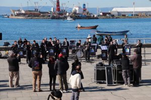 Músicos de la Banda Unificada de la Segunda Zona Naval presentaron retretas para la comunidad