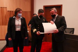 Dos primeras generaciones del Diplomado de Antropología y Ética se graduaron en la Academia de Guerra Naval