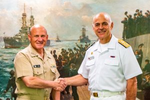 Comandante en Jefe de la Armada visitó el Pentágono para reunión bilateral