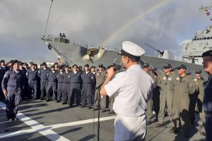 Comandante de Operaciones Navales visitó unidades desplegadas en RIMPAC