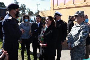 Ministra de Defensa, Subsecretario del Interior y Jefe de Fuerza de la región del Biobío revistaron locales de votación 