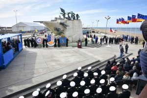Región de Magallanes y Antártica Chilena conmemoró el 179 aniversario de la toma del Estrecho de Magallanes