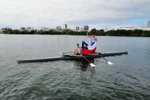 Cadetes chilenos obtienen primer lugar en Regata de Remo de la Escuela Naval de Brasil