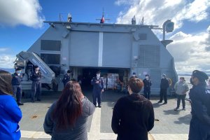 Habitantes de isla Santa María realizaron instrucción de primeros auxilios a bordo del patrullero OPV “Piloto Pardo”