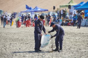 500 voluntarios participaron del Día Internacional de playas en Iquique