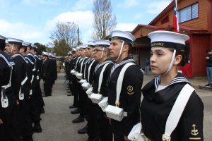 Armada conmemoró 143 Años del Combate Naval De Angamos en Isla de Quinchao