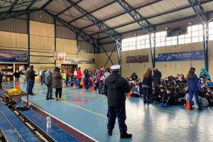 Armada realizó apoyo operativo en simulacro interno a Escuela “Almirante Simpson” en Puerto Chacabuco