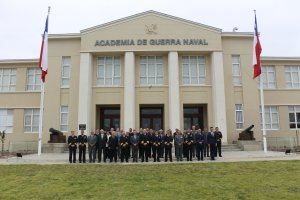 Academia de Guerra Naval conmemoró sus 111 años de vida