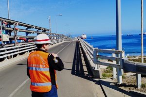 Capitanía de Puerto de Quintero realizó simulacro de tsunami con empresas del borde costero