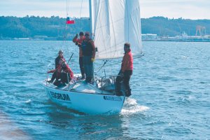 Escuela de Grumetes tuvo destacada participación en la Regata “Mes del Mar”