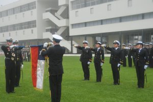 Escuela Naval graduó nueva promoción de Oficiales de los Servicios 2023