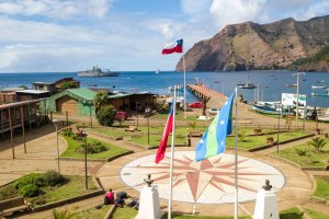 Concluye exitoso operativo médico de Fundación Acrux y la Armada de Chile