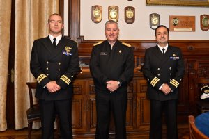Dotación desplegada en la Misión de Paz de Bosnia y Herzegovina se reúne con Comandante en Jefe del Estado Mayor General de la Armada Dotación desplegada en la Misión de Paz de Bosnia y Herzegovina se reúne con Comandante en Jefe del Estado Mayor General de la Armada