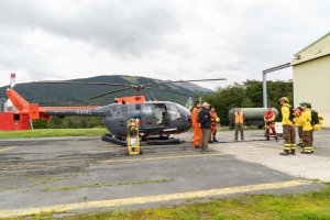 Destacamento Aeronaval “Puerto Williams” capacitó a brigadistas de Conaf Destacamento Aeronaval “Puerto Williams” capacitó a brigadistas de Conaf