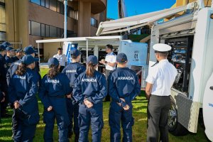 Reclutas de la Escuela Naval se interiorizaron sobre el quehacer de la Autoridad Marítima