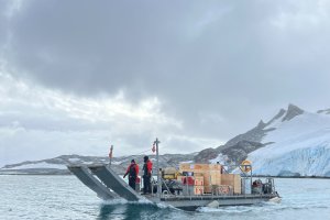 Rompehielos “Almirante Viel” culmina tercera misión de su Comisión Antártica en Bahía Chile Rompehielos “Almirante Viel” culmina tercera misión de su Comisión Antártica en Bahía Chile
