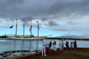 Buque Escuela (BE) "Esmeralda" recala a Pearl Harbor tras 24 días de navegación Buque Escuela (BE) "Esmeralda" recala a Pearl Harbor tras 24 días de navegación