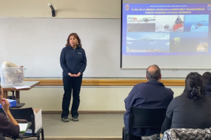 Especialistas de la Armada de Chile exponen sobre Sistema Internacional de Observación Científica en el marco de CCAMLR Especialistas de la Armada de Chile exponen sobre Sistema Internacional de Observación Científica en el marco de CCAMLR