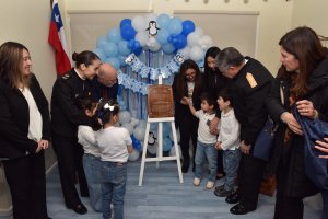 Jardín infantil “Pequeños Colonos” de Puerto Williams obtiene certificación de Sello Antártico Educacional Jardín infantil “Pequeños Colonos” de Puerto Williams obtiene certificación de Sello Antártico Educacional