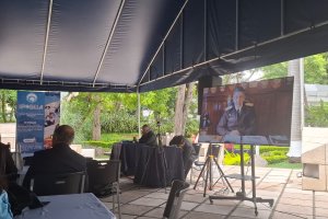 Miembros de la Armada de Chile expusieron en el XXV Encuentro de historiadores antárticos latinoamericanos y IX Foro de Educación Antártica