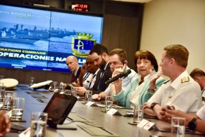 Ministros de Defensa del Pacífico Sur conocieron capacidades operacionales de la Armada de Chile