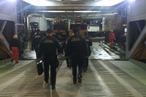Policía Marítima despliega operativo tras denuncia de hurto en Ferry Kaweskar
