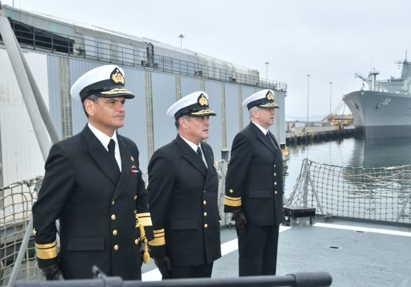 Cambio de Mando de la Dirección de Recuperación de Unidades de la Armada