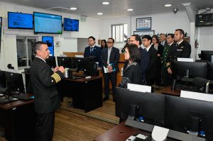 Armada fortalece lazos con países ASEAN en jornada técnica sobre seguridad marítima y alerta de tsunamis