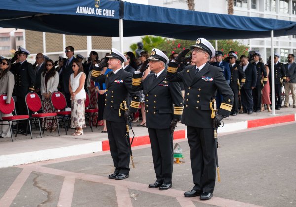 Cambio de mando Comandancia en Jefe de la Cuarta Zona Naval