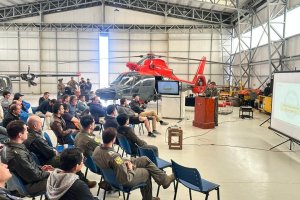 Grupo Aeronaval Talcahuano realizó Seminario de Operaciones Aéreas 2025<