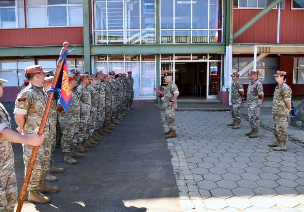 Contraalmirante IM Daniel Opazo realizó revista a unidades y reparticiones del Fuerte O’Higgins