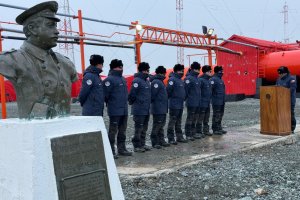 Dotación de la Base Naval “Capitán Arturo Prat” conmemoró 91 años del fallecimiento de Piloto Pardo
