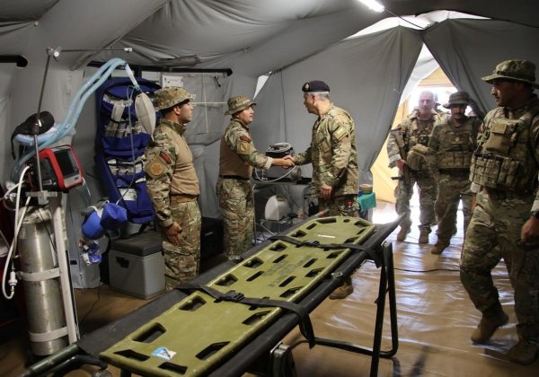 Comandante de Operaciones Navales efectuó revista a mandos desplegados en Puerto Aldea