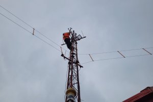 Meteorólogos de la Armada realizaron trabajos de instalación de equipos en “El Faro del Fin del Mundo” en Islas Diego Ramírez