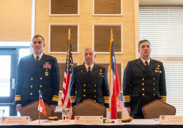 Jefe de Estado Mayor General de la Armada de Chile sostiene reuniones bilaterales con la Armada de Estados Unidos