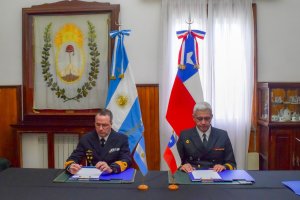 Armada de Chile concluye la XXVIII Patrulla Antártica Naval combinada junto a la Armada de Argentina