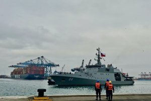 El OPV "Cabo Odger" recaló al puerto de El Callao